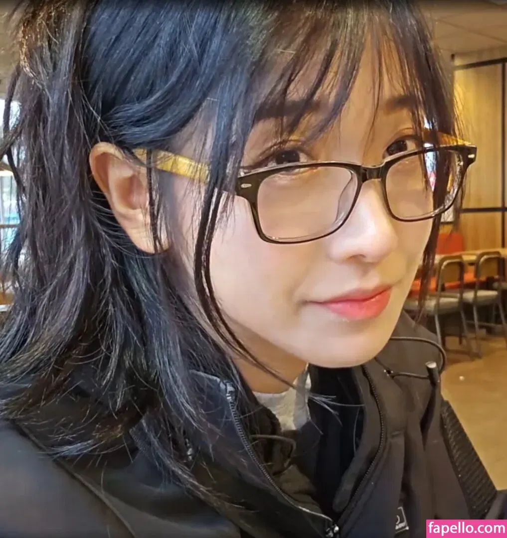 jinnytty Onlyfans Photo Gallery 