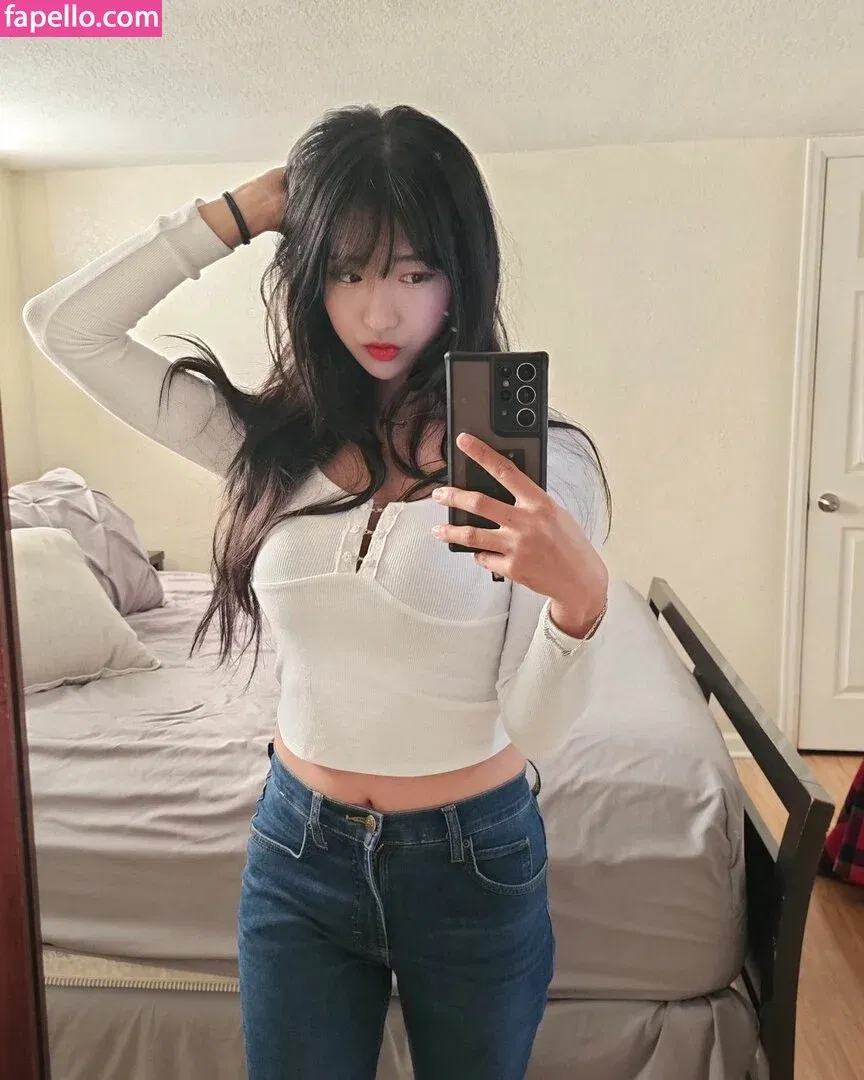 jinnytty Onlyfans Photo Gallery 