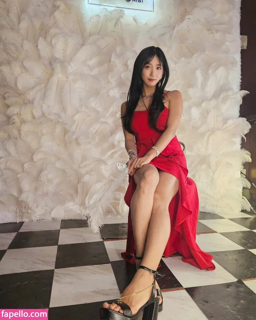 jinnytty Onlyfans Photo Gallery 