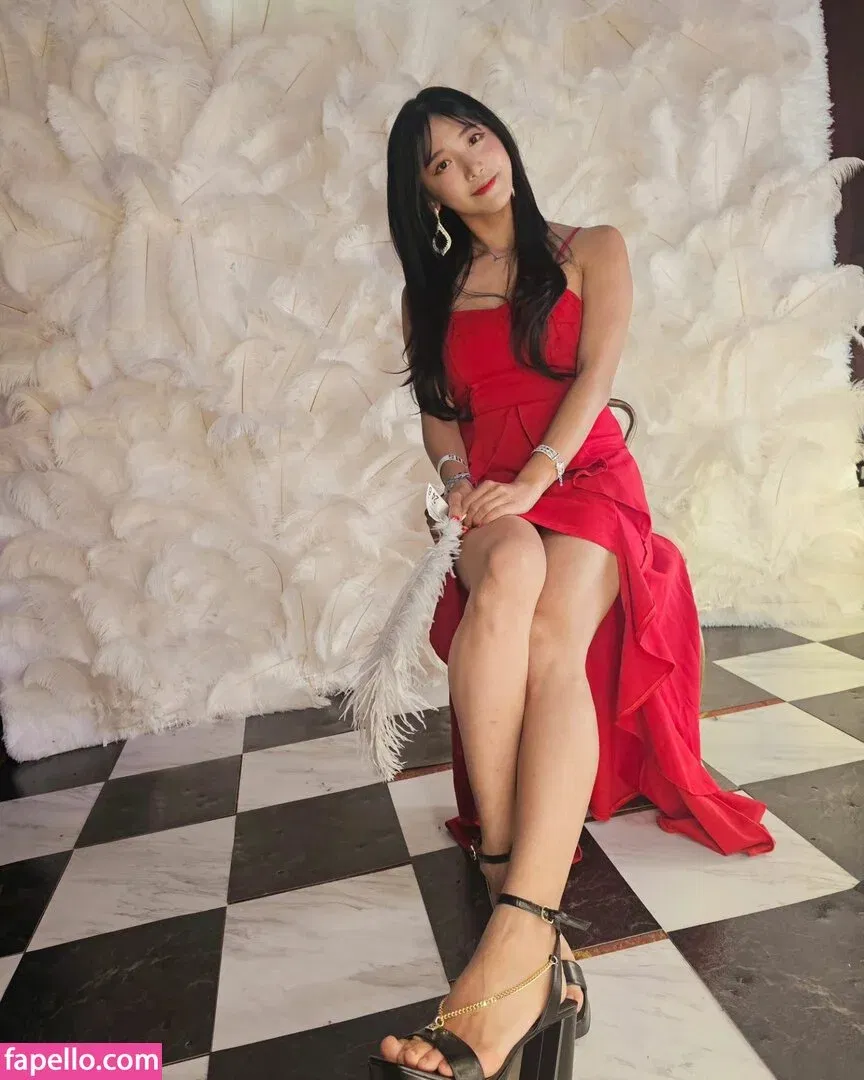 jinnytty Onlyfans Photo Gallery 