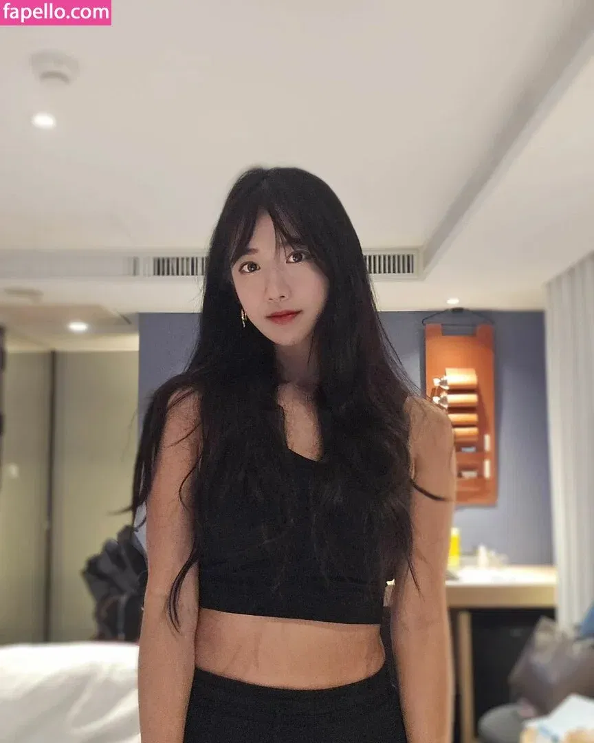 jinnytty Onlyfans Photo Gallery 