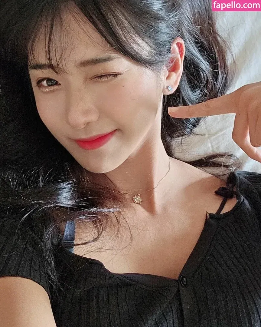 jinnytty Onlyfans Photo Gallery 