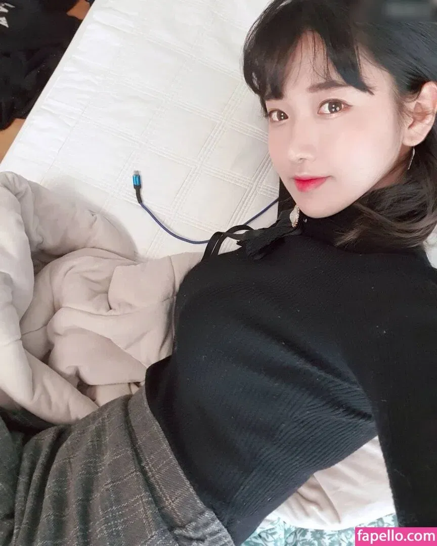 jinnytty Onlyfans Photo Gallery 