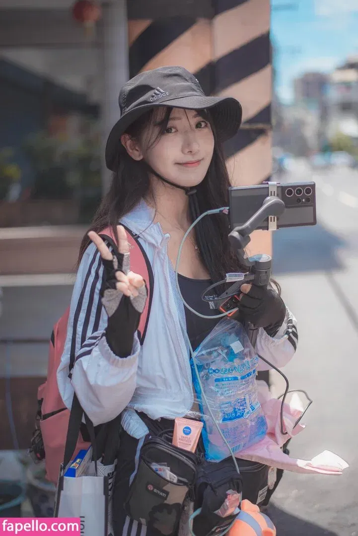 jinnytty Onlyfans Photo Gallery 