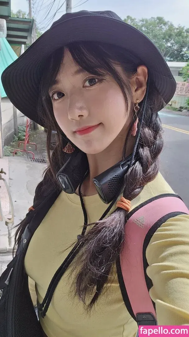 jinnytty Onlyfans Photo Gallery 