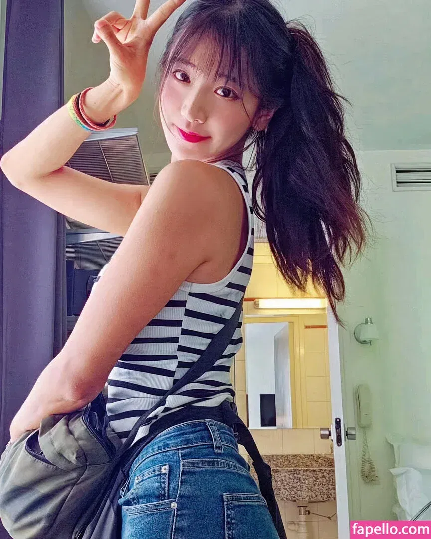 jinnytty Onlyfans Photo Gallery 