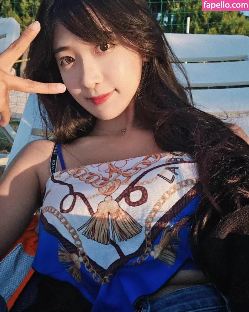 jinnytty Onlyfans Photo Gallery 