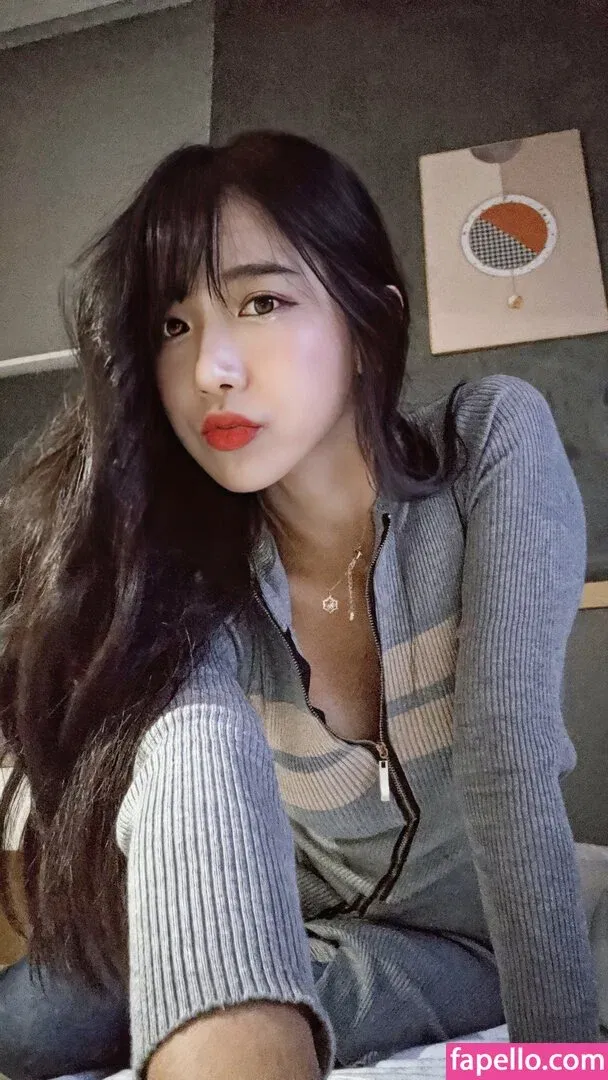 jinnytty Onlyfans Photo Gallery 