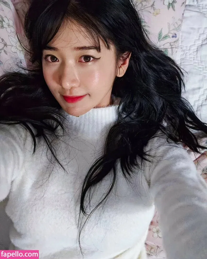 jinnytty Onlyfans Photo Gallery 