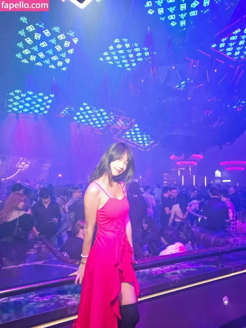 jinnytty Onlyfans Photo Gallery 