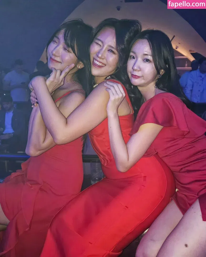 jinnytty Onlyfans Photo Gallery 