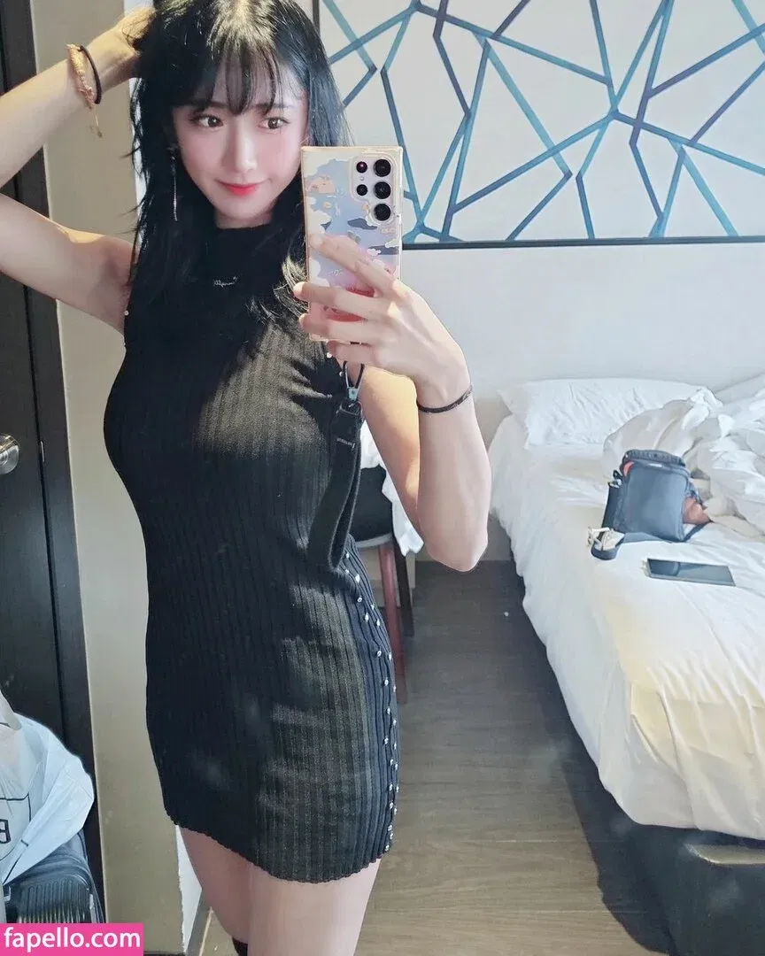 jinnytty Onlyfans Photo Gallery 