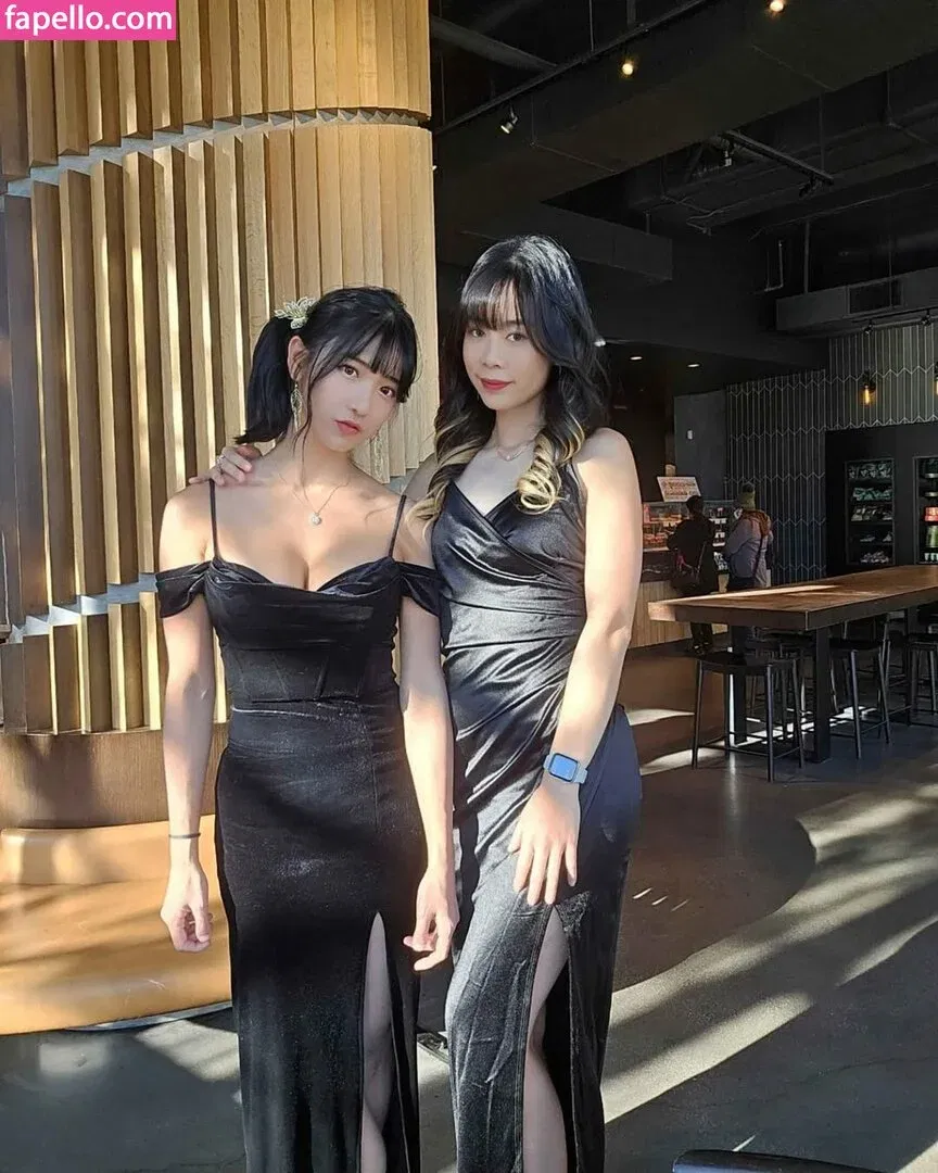 jinnytty Onlyfans Photo Gallery 