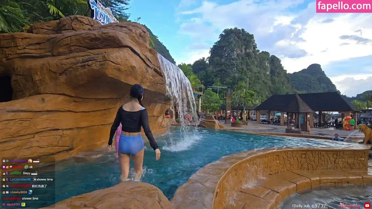 jinnytty Onlyfans Photo Gallery 