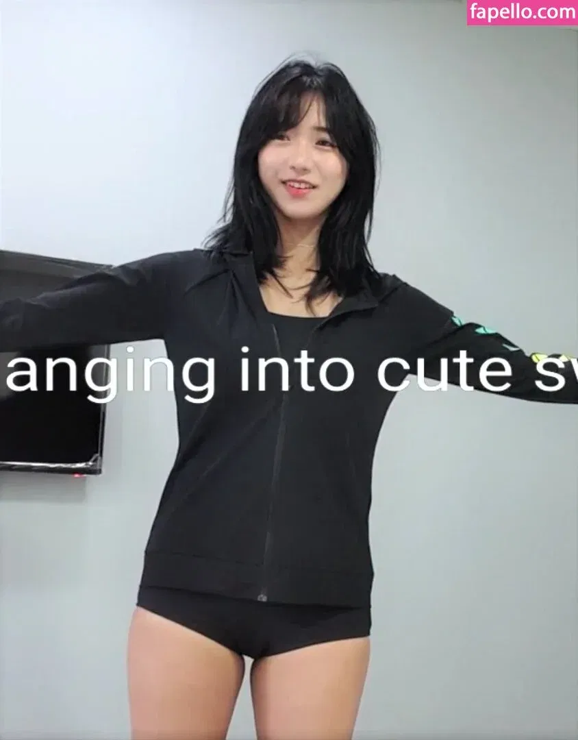 jinnytty Onlyfans Photo Gallery 