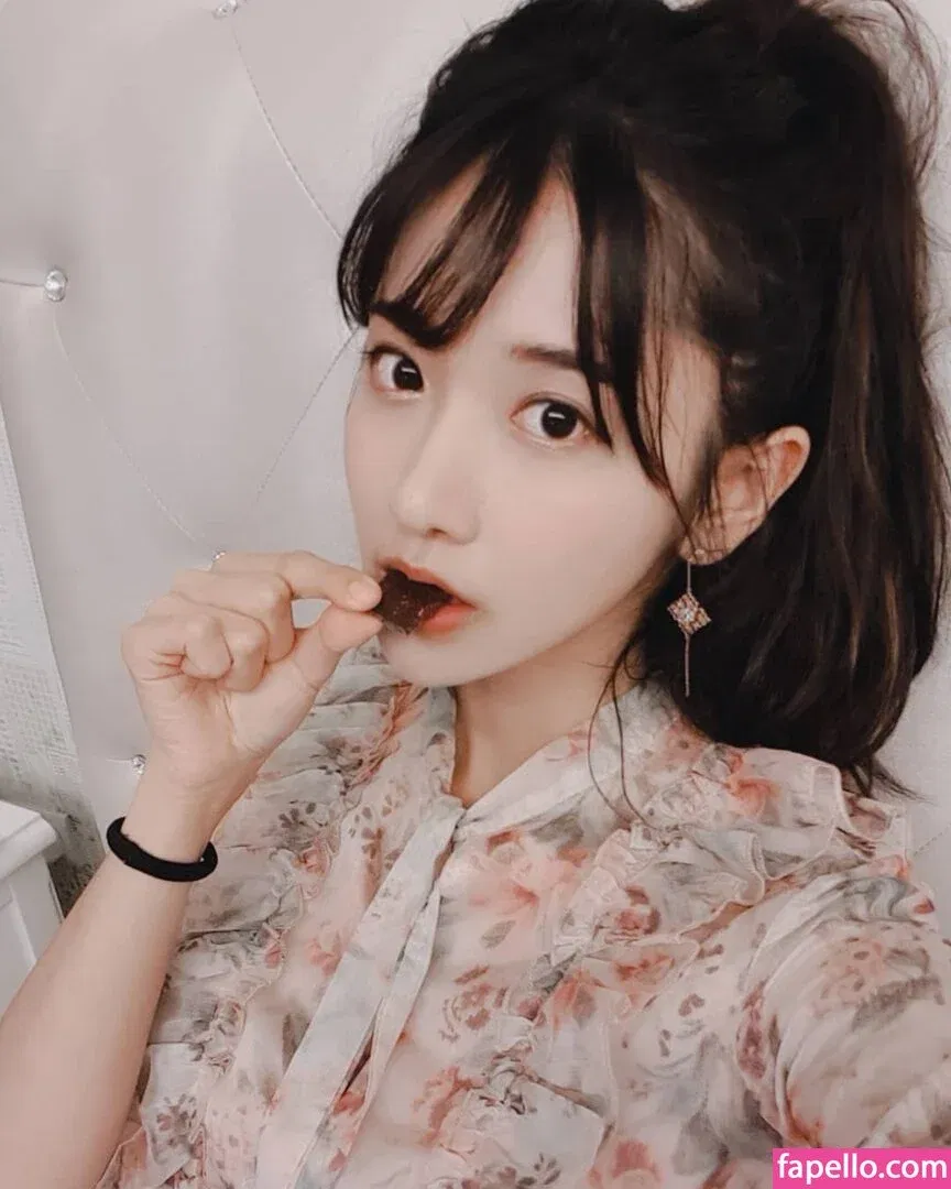 jinnytty Onlyfans Photo Gallery 