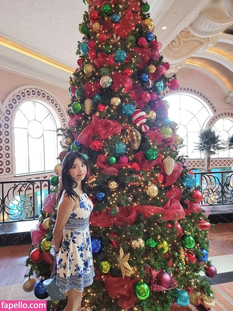 jinnytty Onlyfans Photo Gallery 