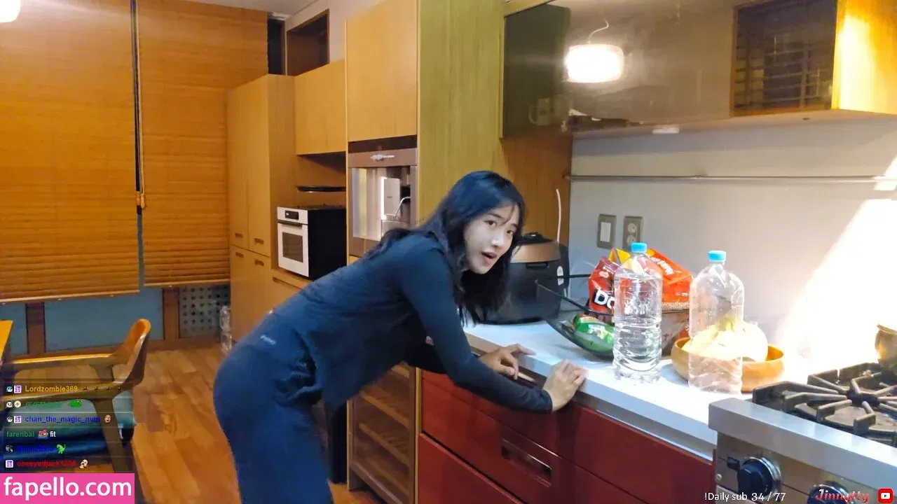 jinnytty Onlyfans Photo Gallery 