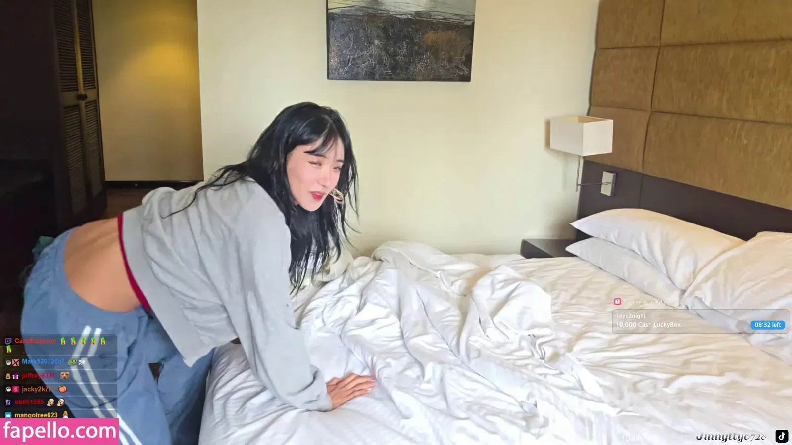 jinnytty Onlyfans Photo Gallery 