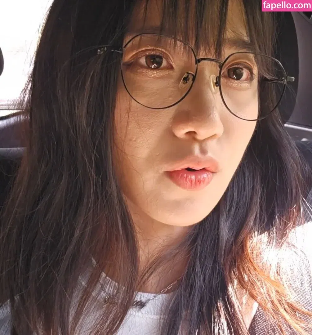 jinnytty Onlyfans Photo Gallery 