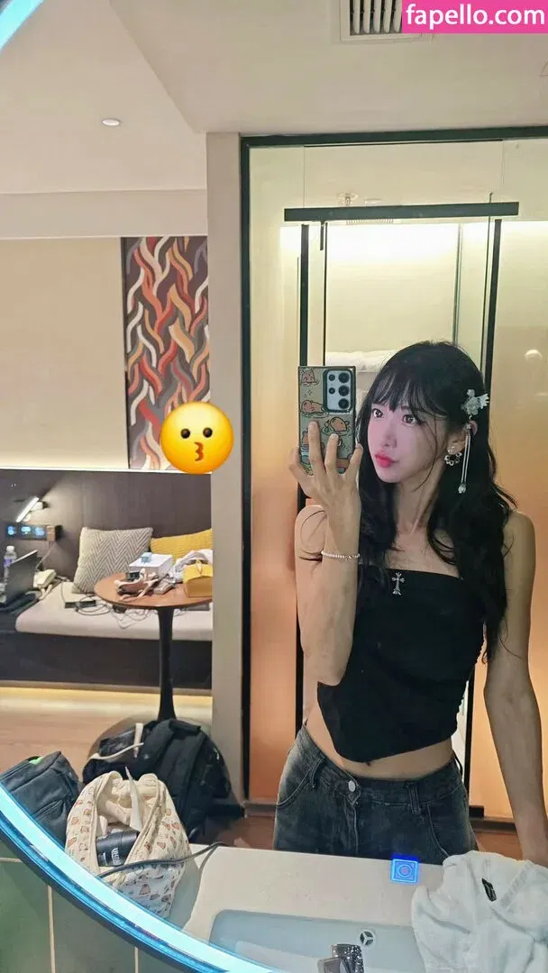 jinnytty Onlyfans Photo Gallery 