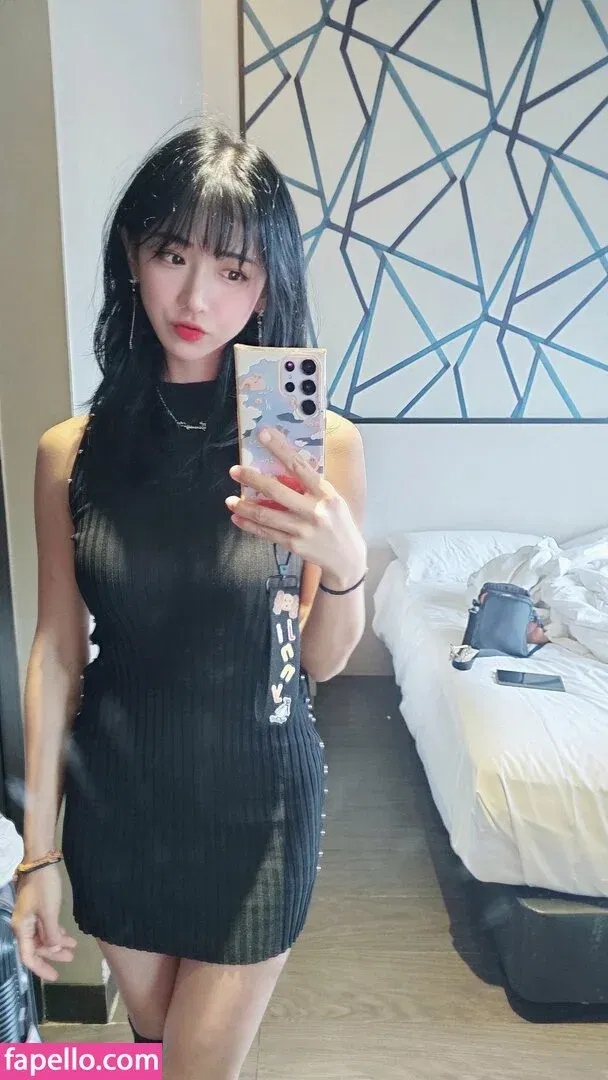 jinnytty Onlyfans Photo Gallery 