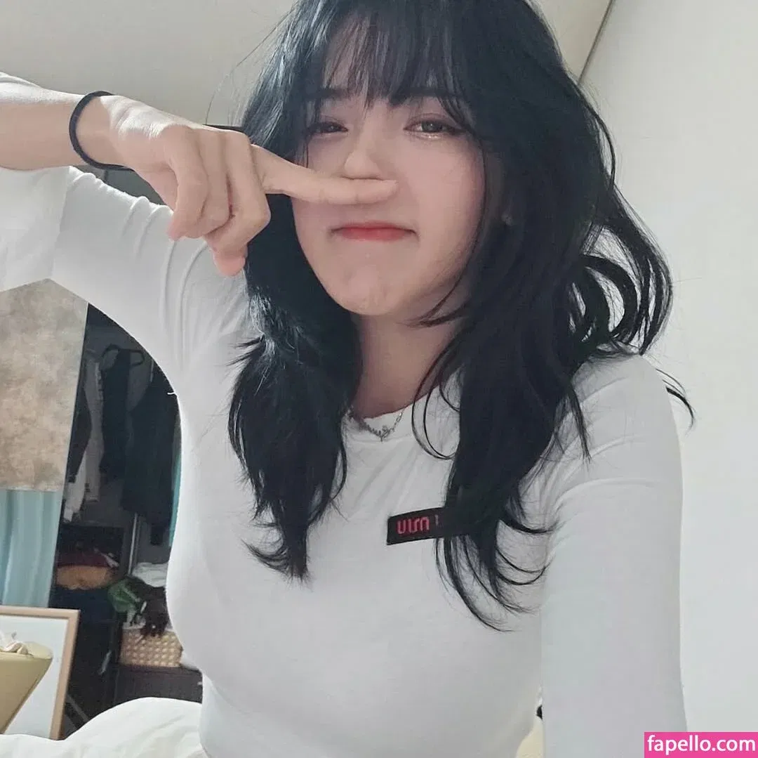 jinnytty Onlyfans Photo Gallery 