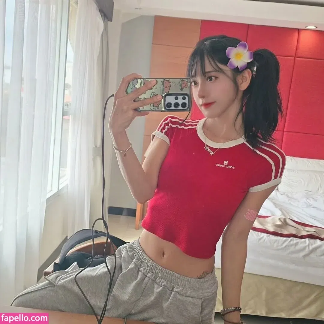 jinnytty Onlyfans Photo Gallery 