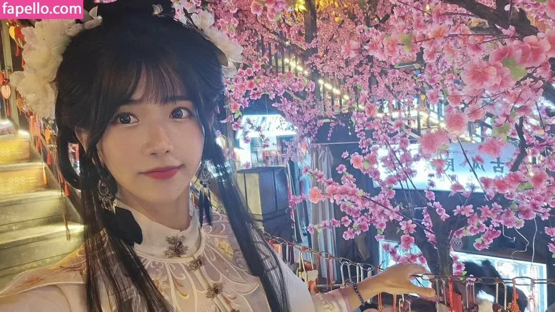 jinnytty Onlyfans Photo Gallery 