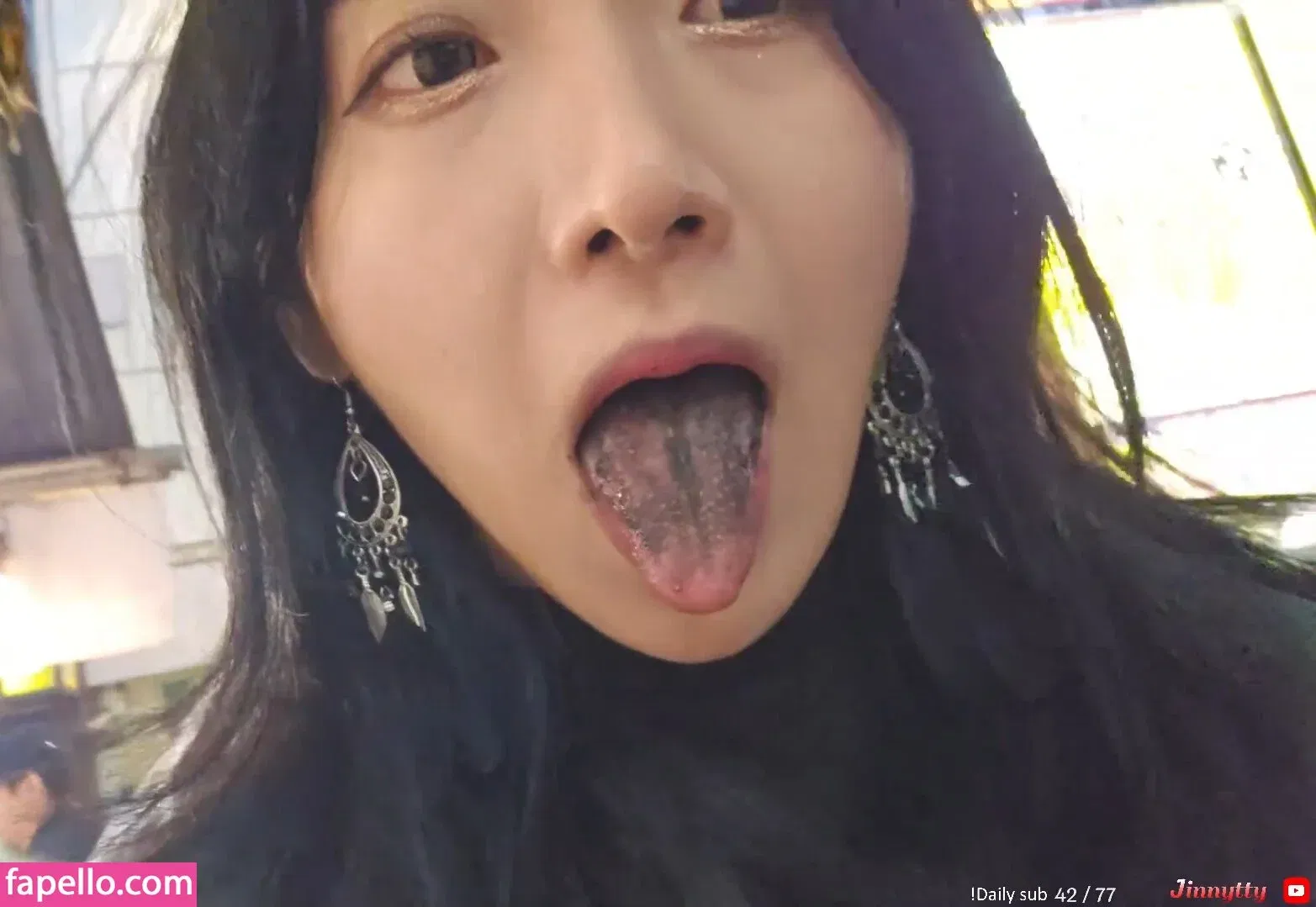 jinnytty Onlyfans Photo Gallery 