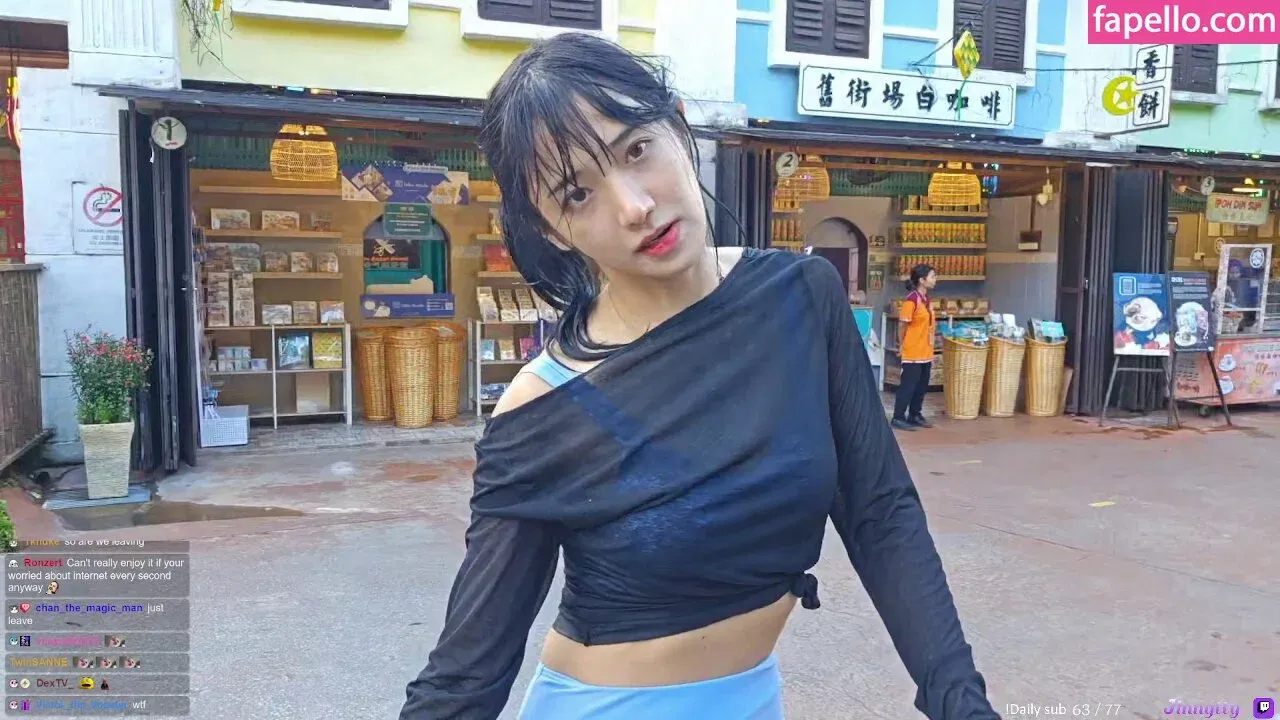 jinnytty Onlyfans Photo Gallery 