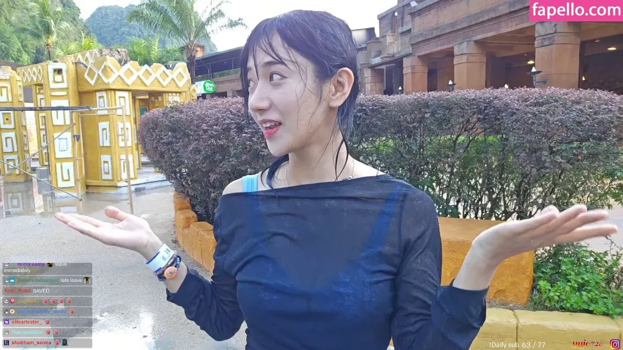 jinnytty Onlyfans Photo Gallery 