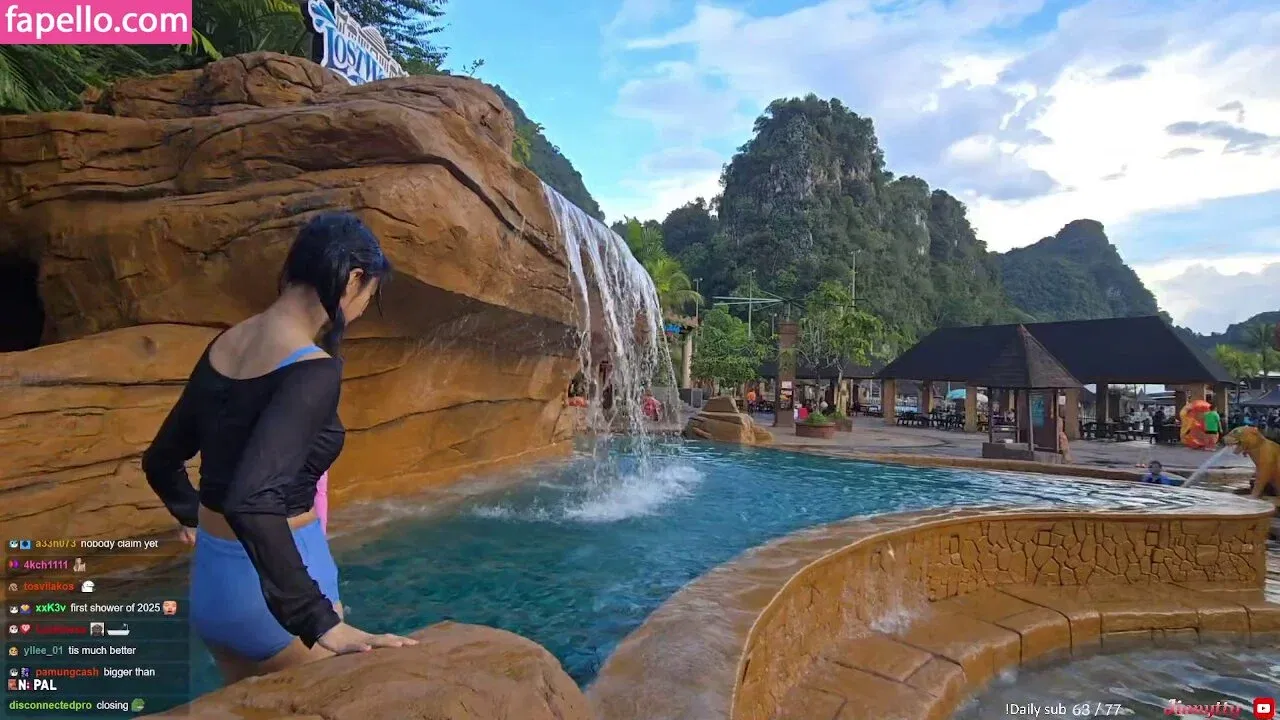 jinnytty Onlyfans Photo Gallery 