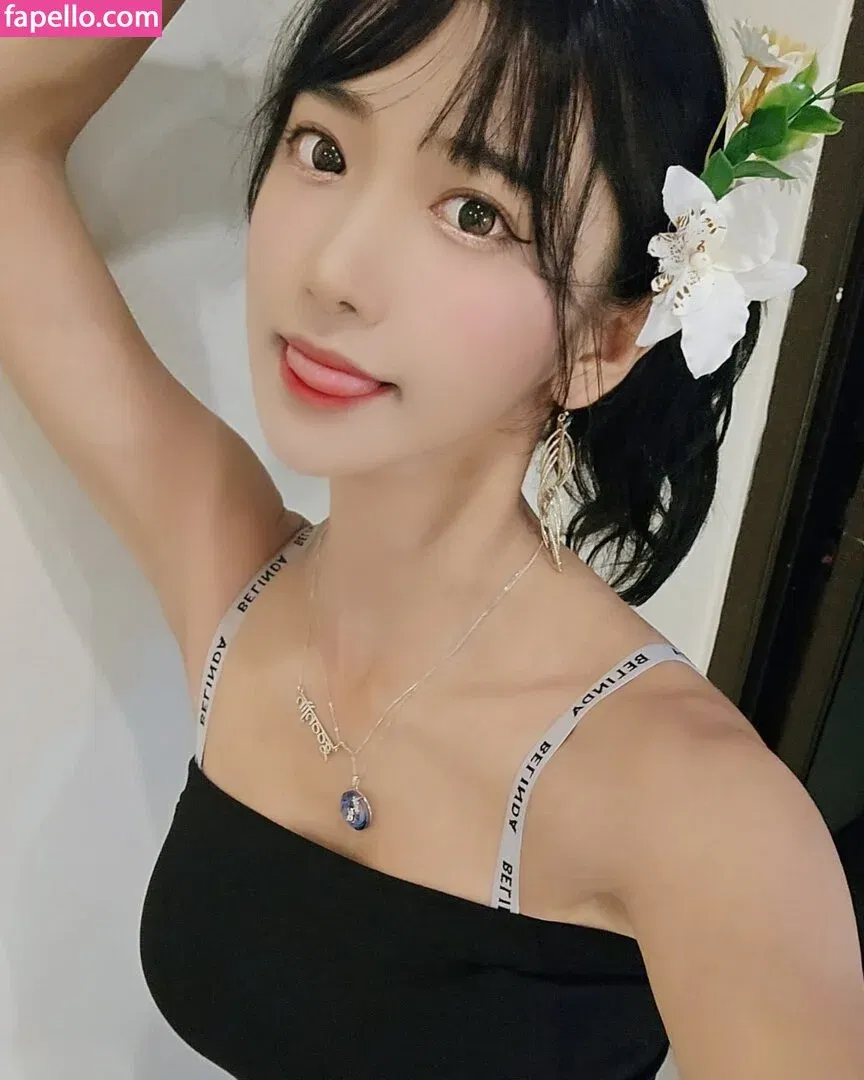 jinnytty Onlyfans Photo Gallery 