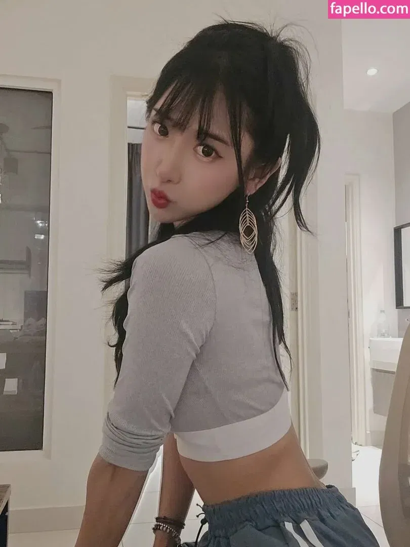jinnytty Onlyfans Photo Gallery 