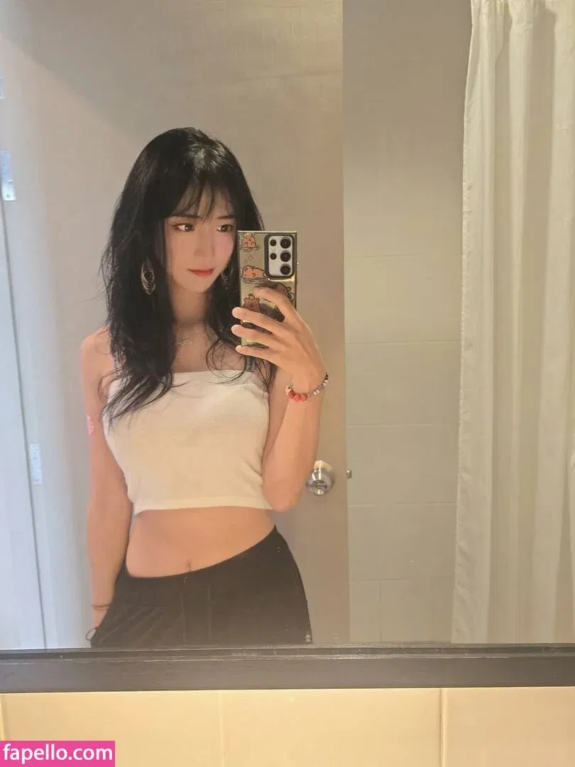 jinnytty Onlyfans Photo Gallery 