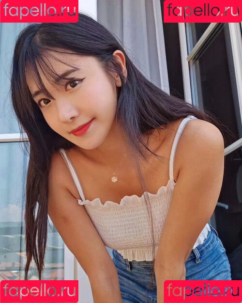 jinnytty Onlyfans Photo Gallery 