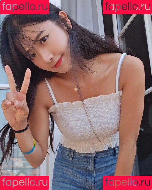 jinnytty Onlyfans Photo Gallery 