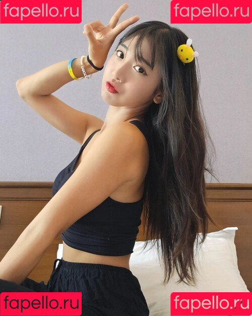 jinnytty Onlyfans Photo Gallery 