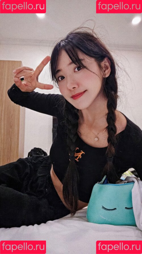 jinnytty Onlyfans Photo Gallery 