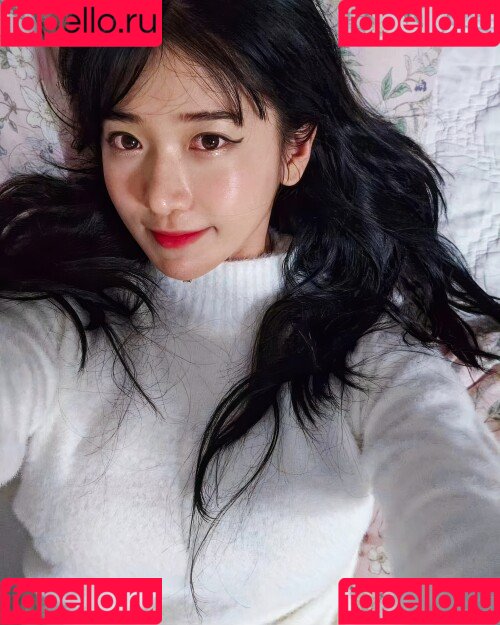 jinnytty Onlyfans Photo Gallery 