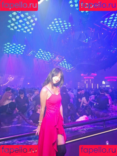 jinnytty Onlyfans Photo Gallery 