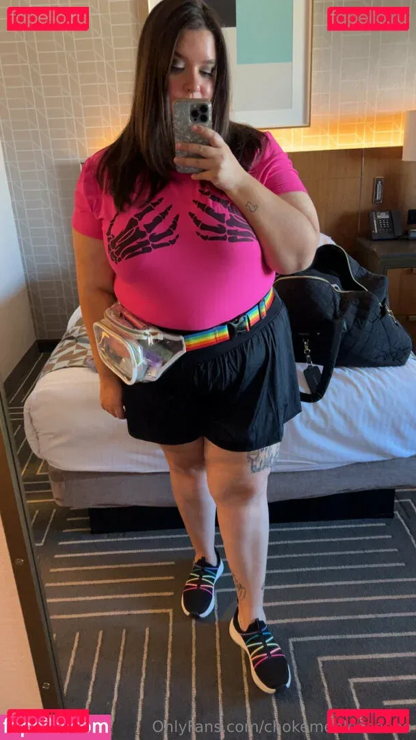 chokemepleaseeee Onlyfans Photo Gallery 