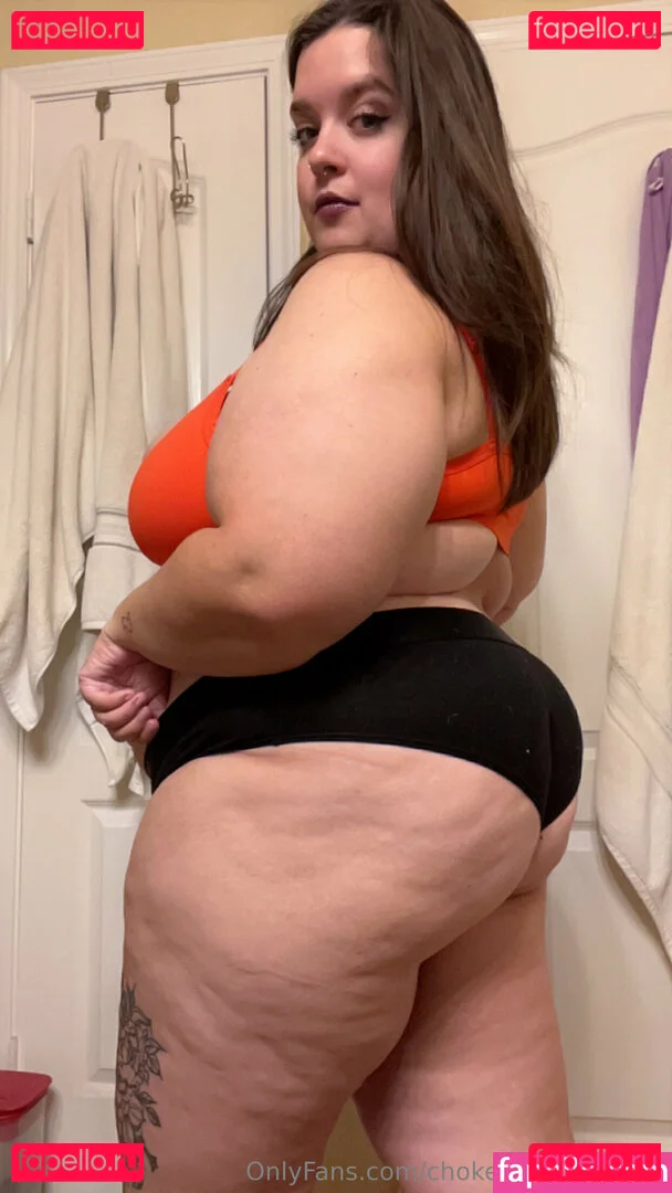 chokemepleaseeee Onlyfans Photo Gallery 