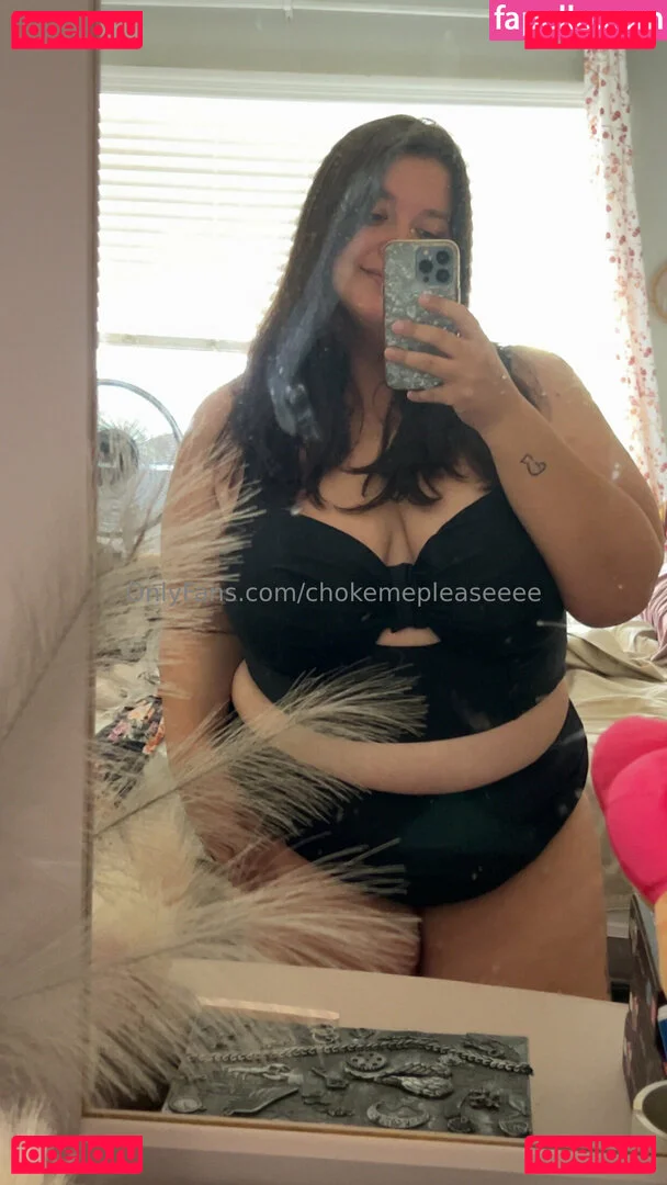 chokemepleaseeee Onlyfans Photo Gallery 