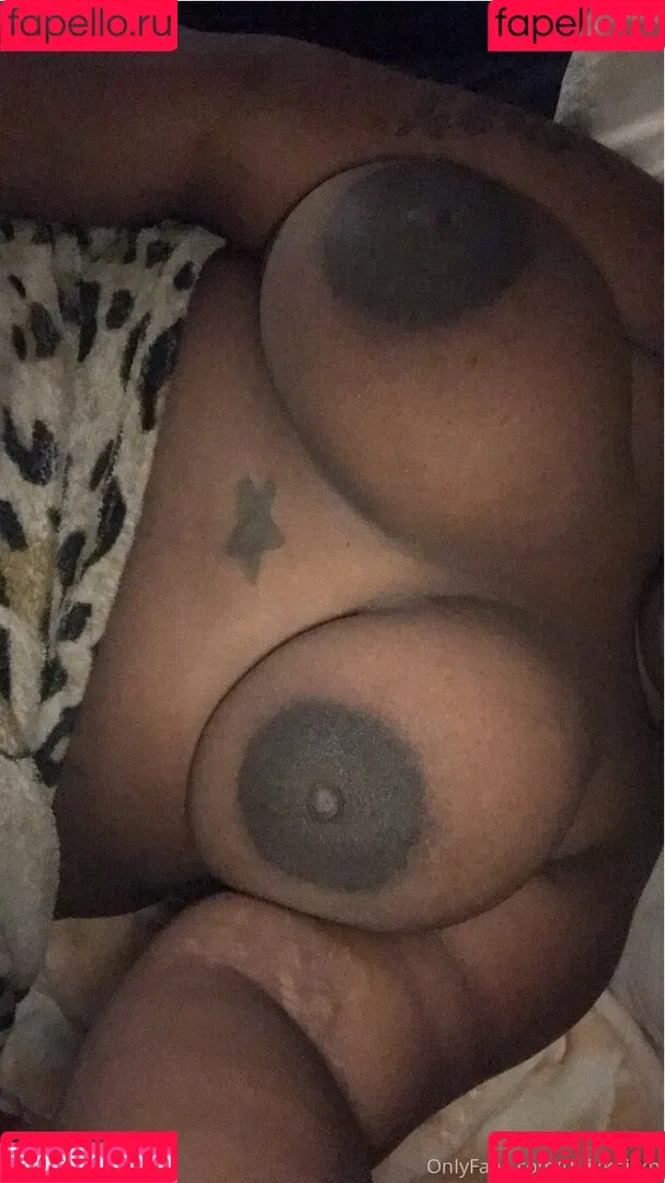 misschocolateshortcake Onlyfans Photo Gallery 