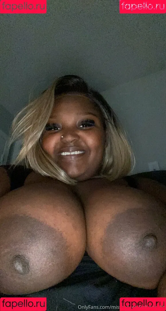 misschocolateshortcake Onlyfans Photo Gallery 