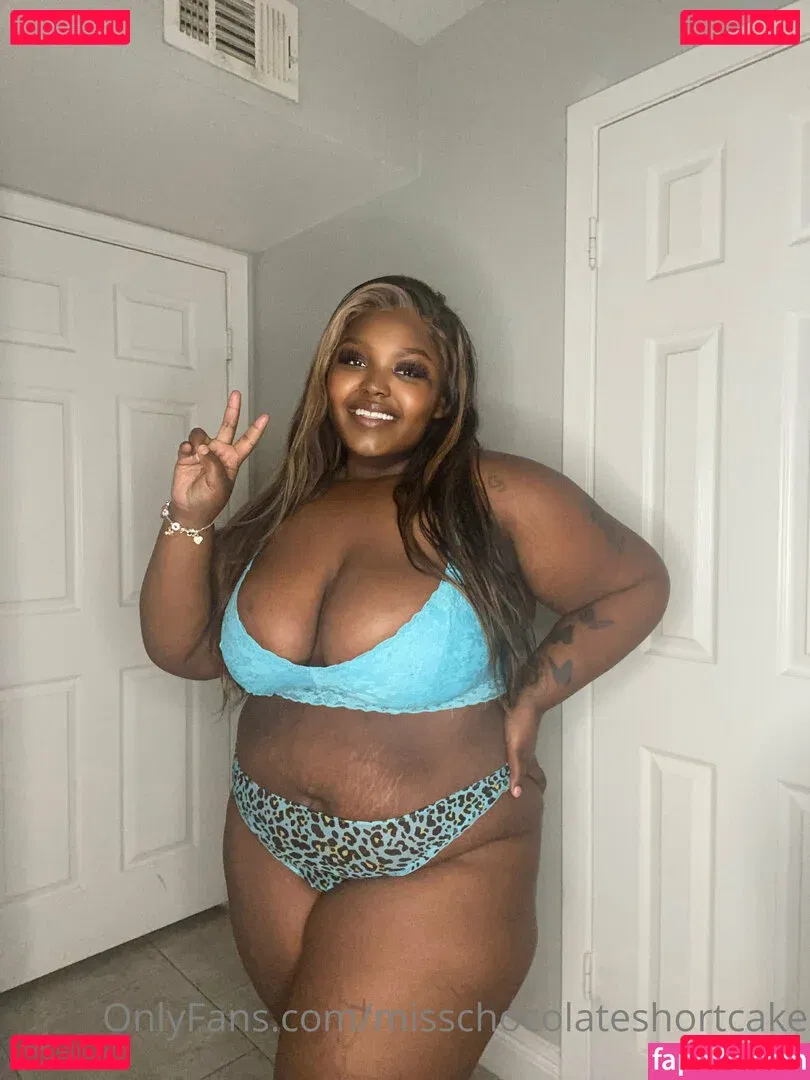 misschocolateshortcake Onlyfans Photo Gallery 