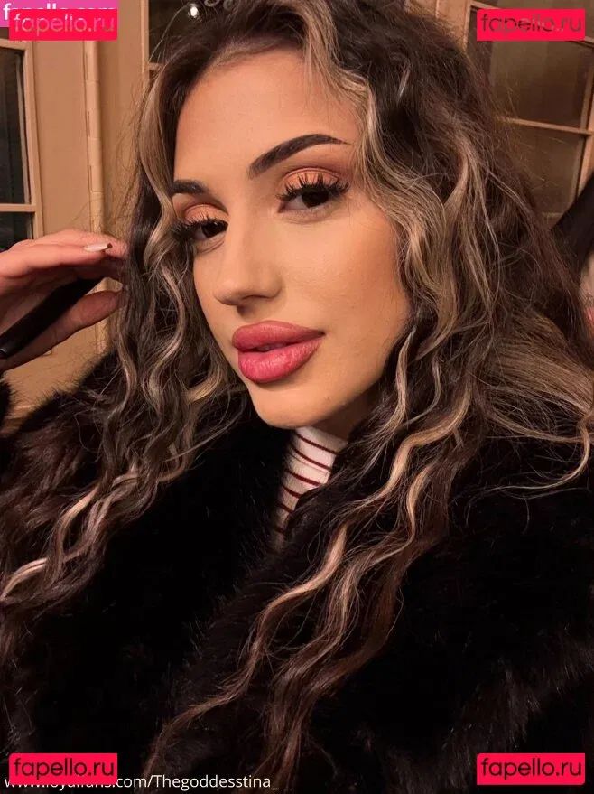 Goddess Tina Onlyfans Photo Gallery 