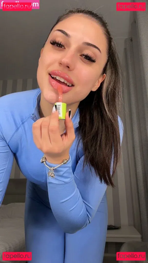 Goddess Tina Onlyfans Photo Gallery 